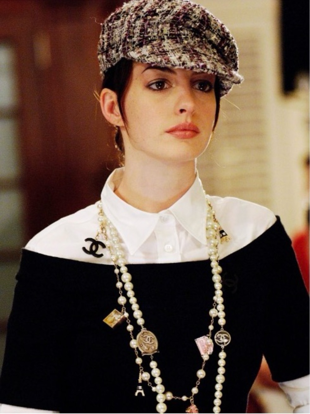 CHANEL Vintage Tweed Newsboy Cap
